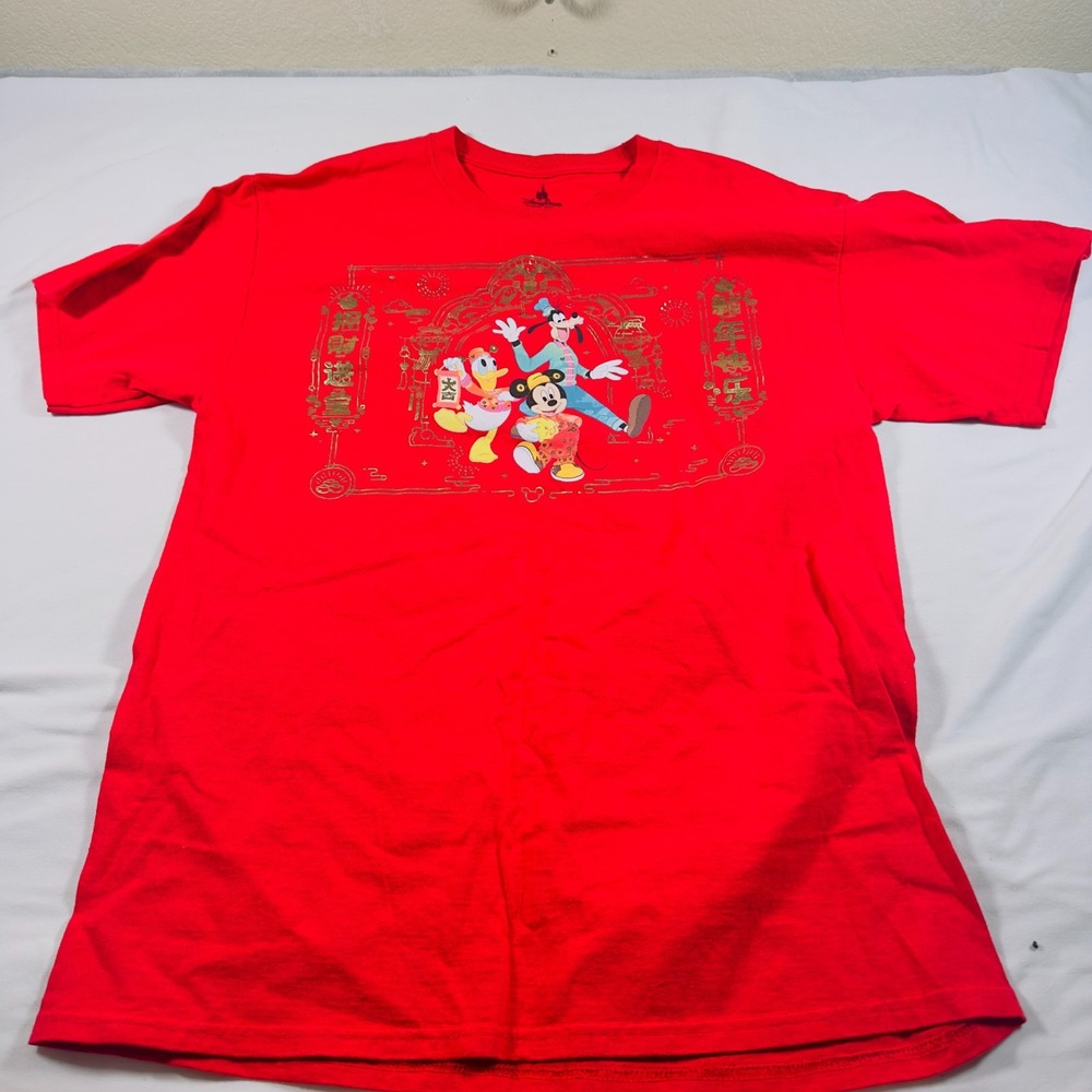 Disney Parks T Shirt Men L Lunar New Year Red Mickey Minnie Disneyland 2026